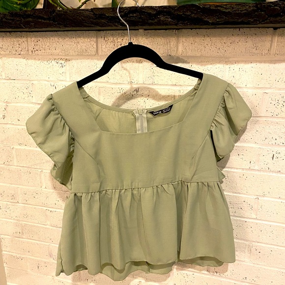 NWOT SHEIN Sage Green Top - Picture 4 of 5